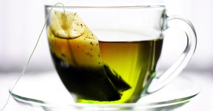 skutki uboczne zielona herbata