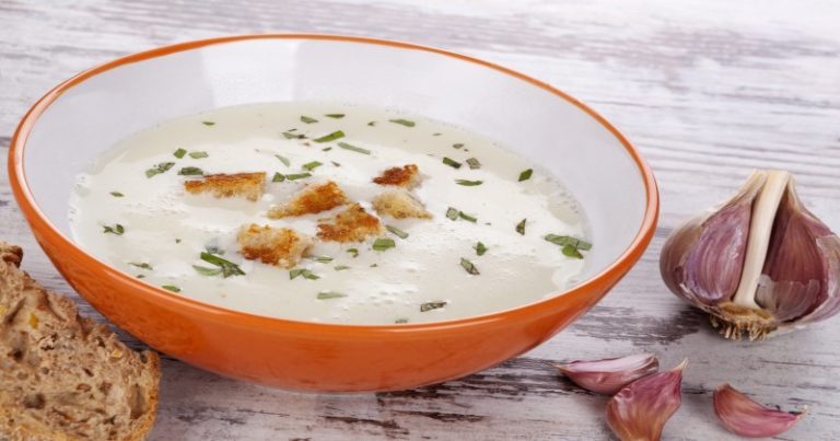 Zupa imbirowo-czosnkowa