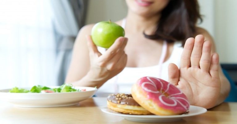 Dowiedz się, jakich pokarmów należy unikać na pusty żołądek