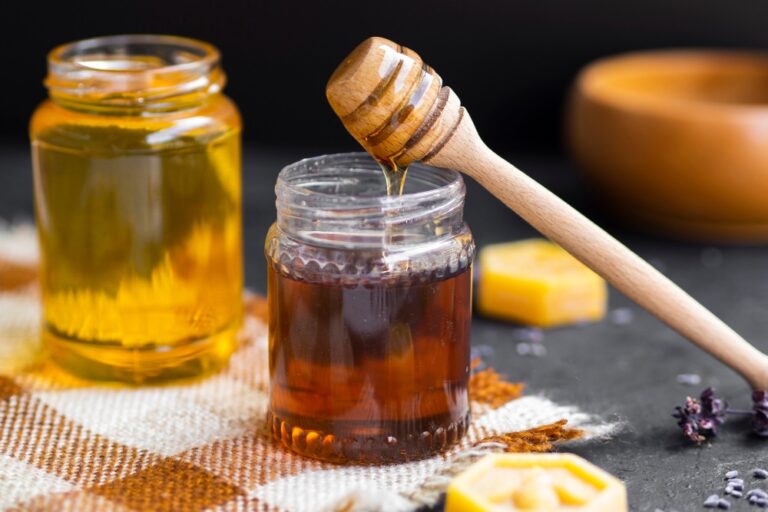 chodili-jsme-po-doktorech-s-babickou-10-let-stejne-ji-zadny-nedokazal-pomoct-od-bolesti-kloubu.-stacilo-pritom-pouzit-dve-suroviny,-ktere-nestoji-ani-1-kc